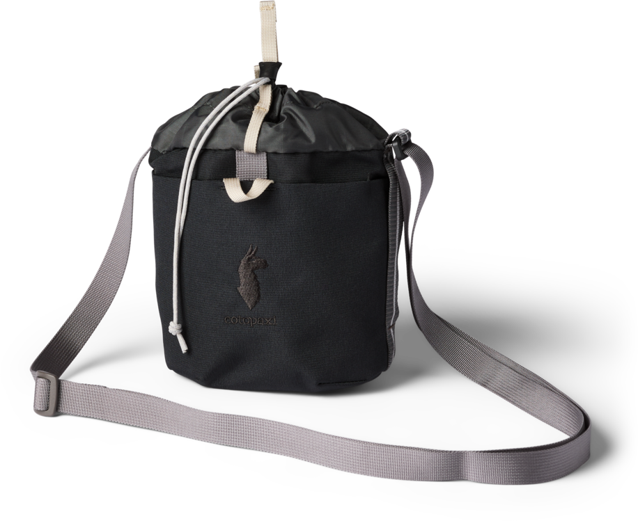 Cotopaxi black