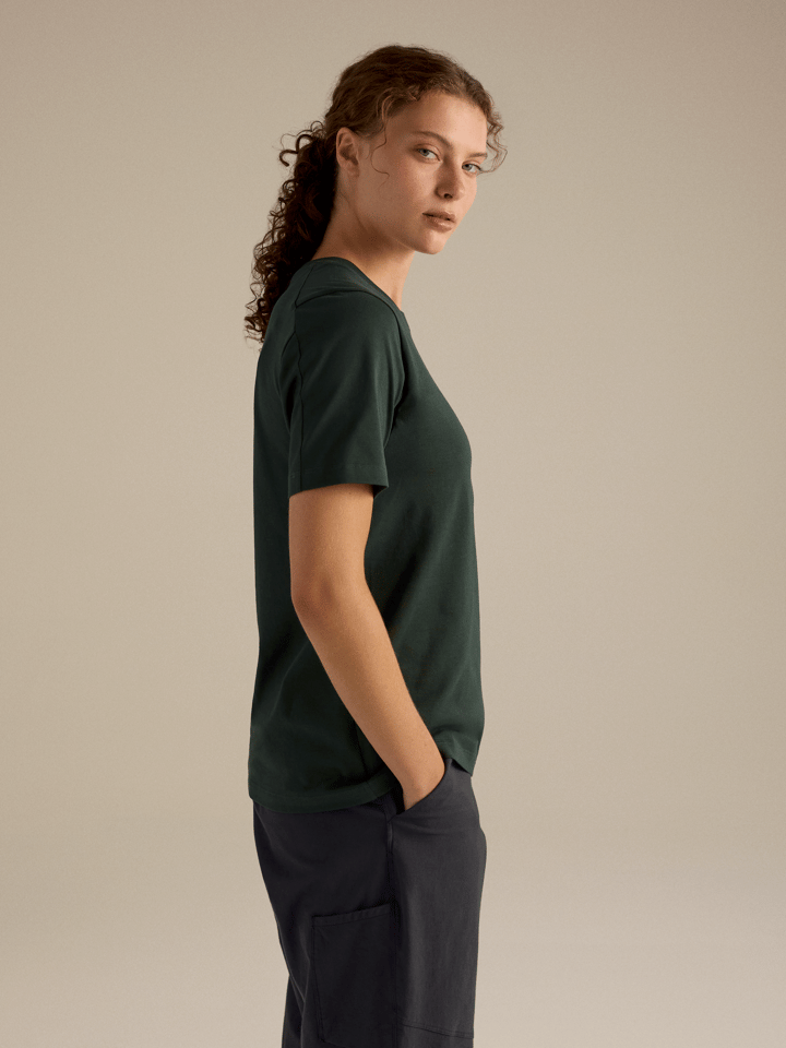 Arc'teryx Women's Kragg SL Cotton Emblem Crew Short Sleeve Shirt Dark Jade Arc'teryx