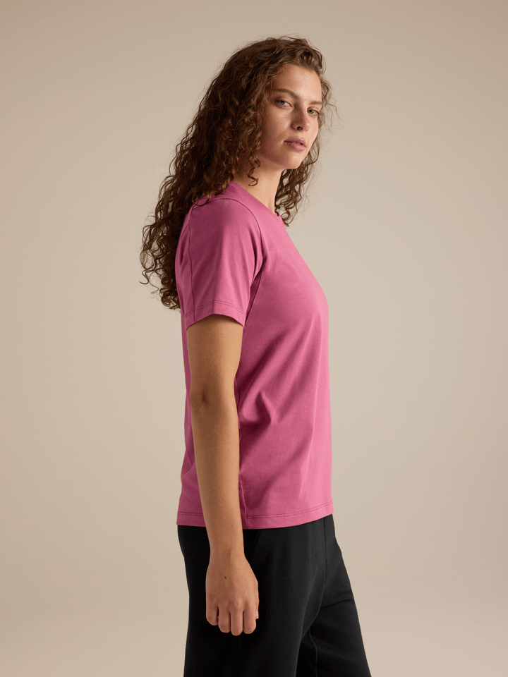Arc'teryx Women's Kragg SL Cotton Emblem Crew Short Sleeve Shirt Lt Renegade Arc'teryx