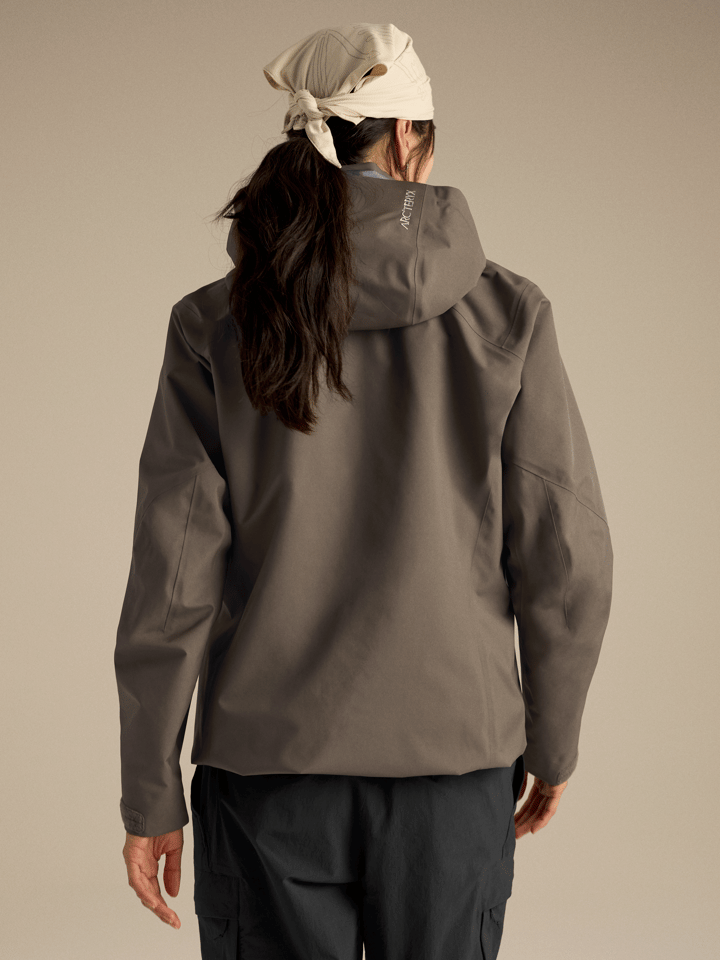 Arc'teryx Women's Beta AR Jacket Mongoose Arc'teryx