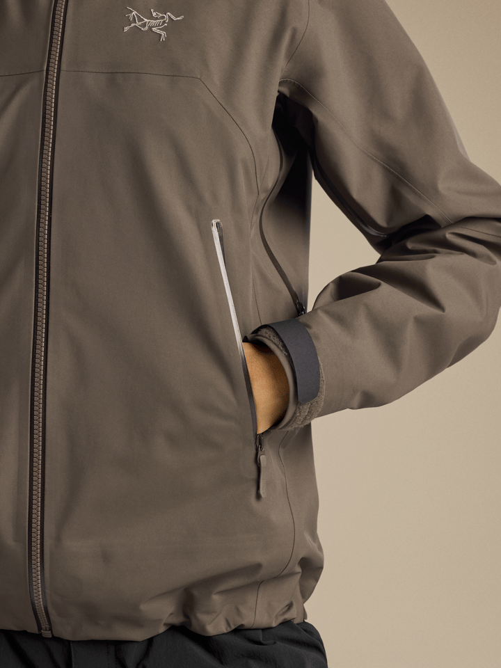 Arc'teryx Women's Beta AR Jacket Mongoose Arc'teryx
