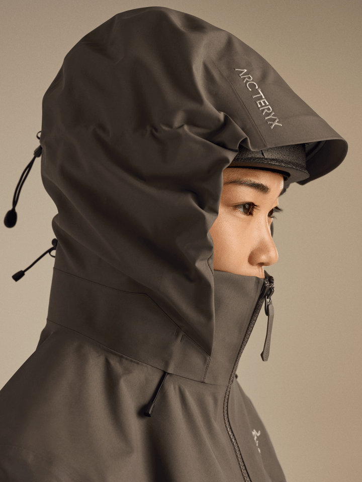 Arc'teryx Women's Beta AR Jacket Mongoose Arc'teryx