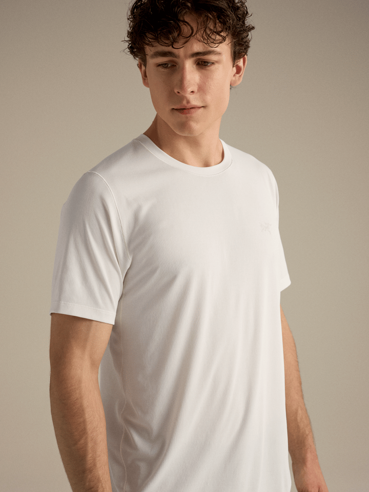 Arc'teryx Men's Cormac Crew Neck Short Sleeve Shirt Arctic Silk Arc'teryx