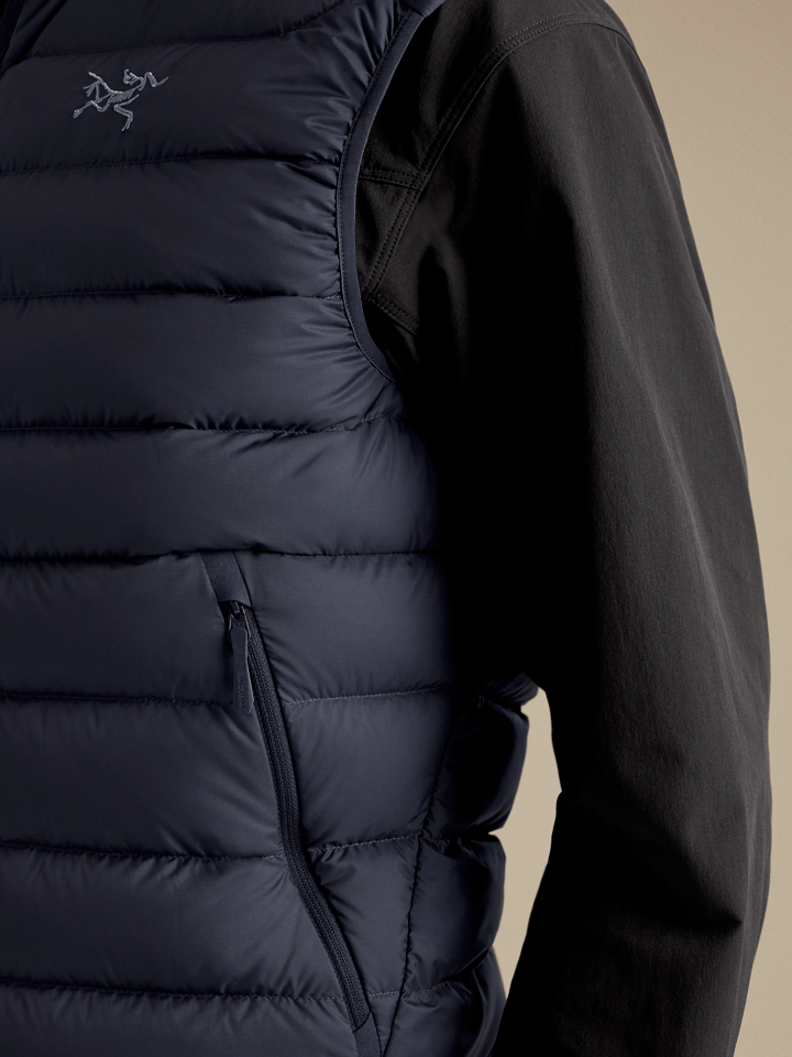 Arc'teryx Men's Cerium Vest Black Sapphire Arc'teryx
