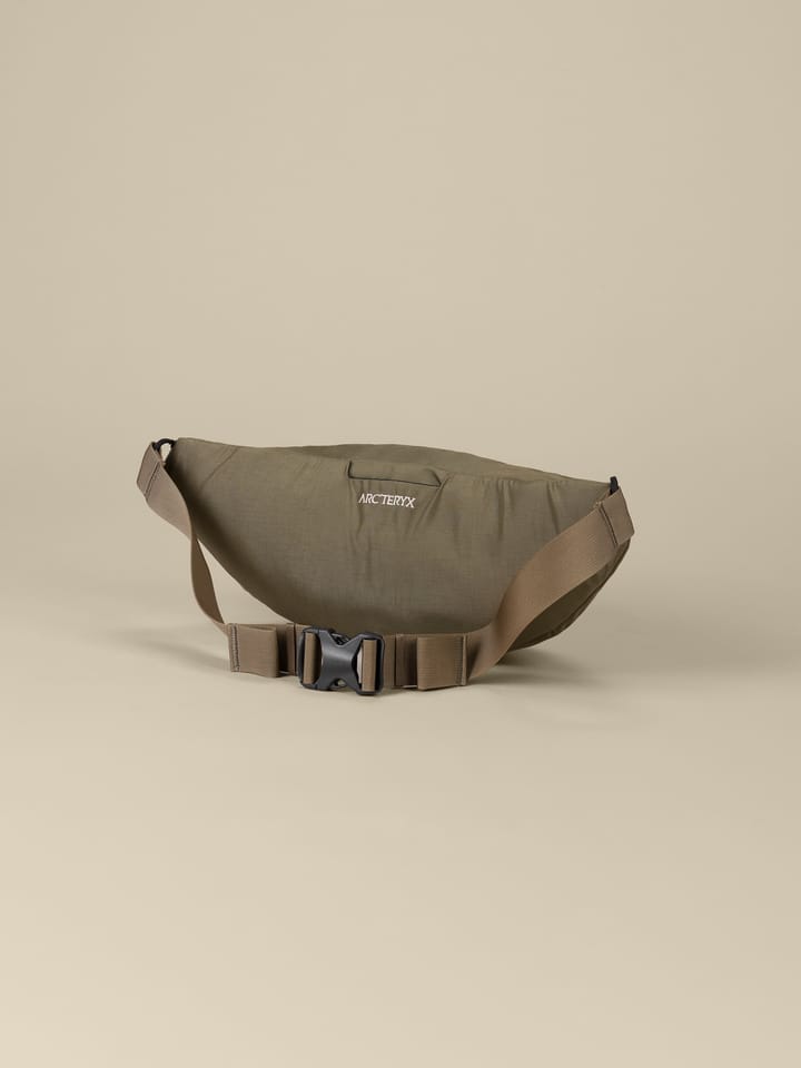 Arc'teryx Axios 4 Crossbody Mongoose Arc'teryx