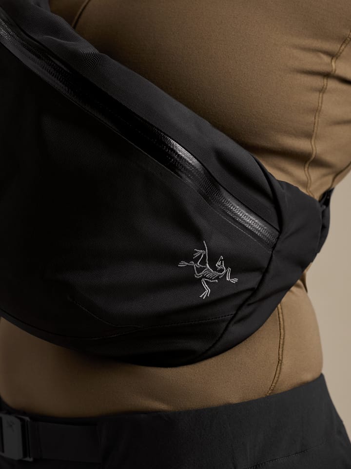 Arc'teryx Axios 4 Crossbody Black Arc'teryx