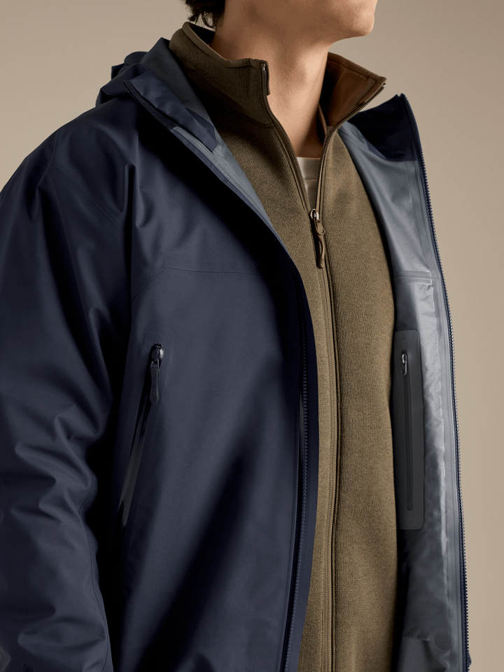 Arc'teryx Men's Beta Jacket Black Sapphire Arc'teryx
