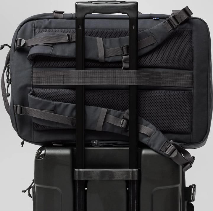 Fjällräven Färden Carry-On Pack Coal Black Fjällräven