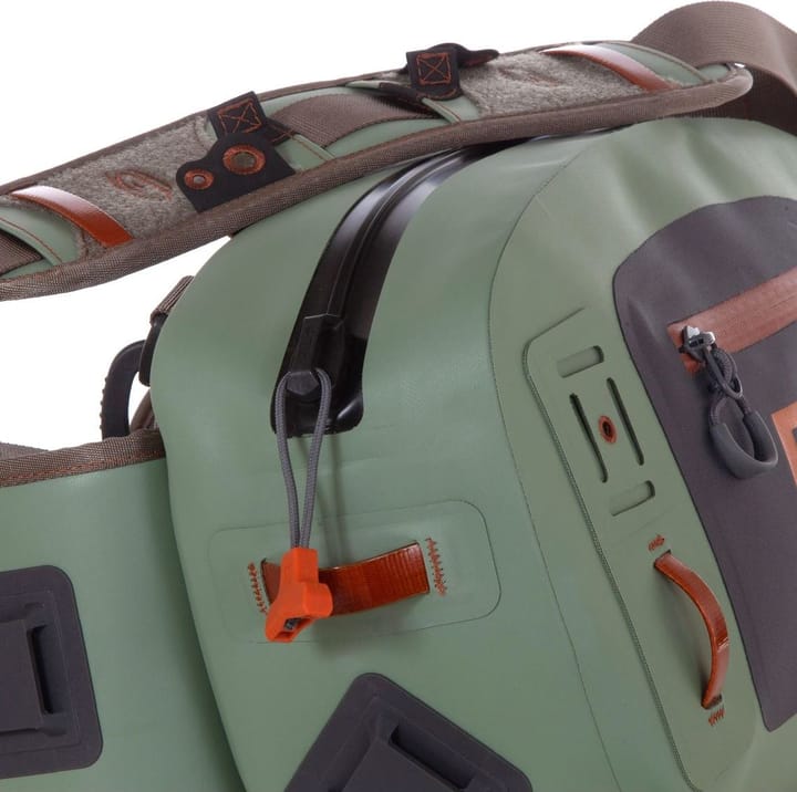 Fishpond Fishpond Thunderhead Submersible Lumbar 10l Fishpond