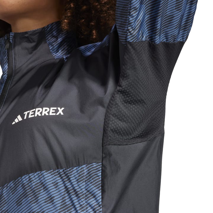 FiveTen Women's TERREX Trail Running Wind Jacket Wonste/Black FiveTen