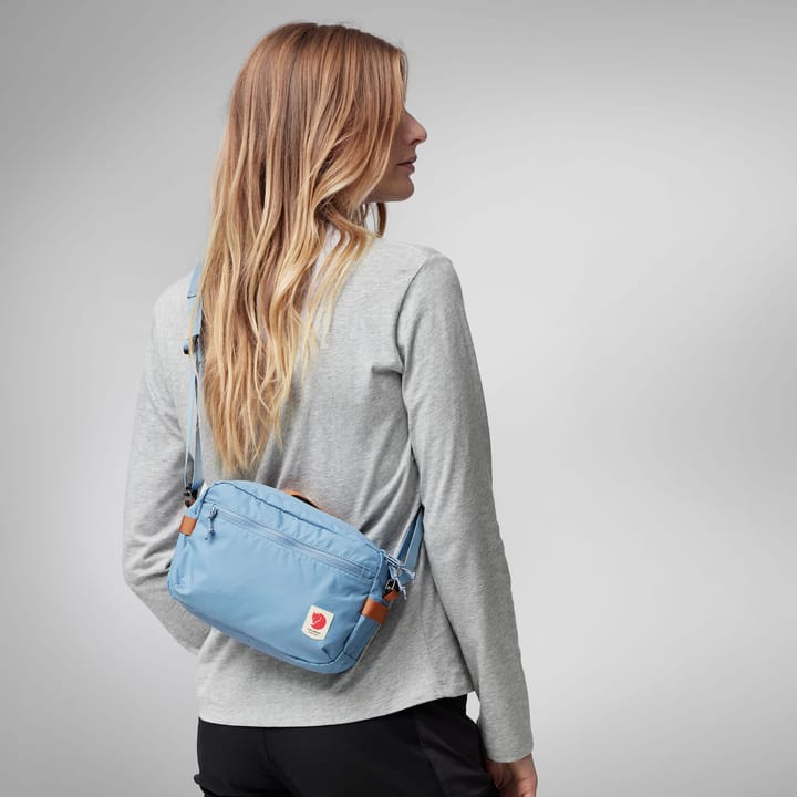Fjällräven High Coast Crossbody Dawn Blue Fjällräven Fjällräven High Coast Crossbody Dawn Blue Fjällräven