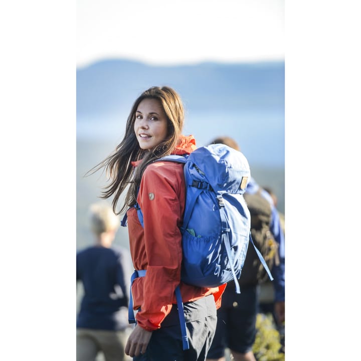 Fjällräven Kaipak 28 Stone Grey Fjällräven Fjällräven Kaipak 28 Stone Grey Fjällräven