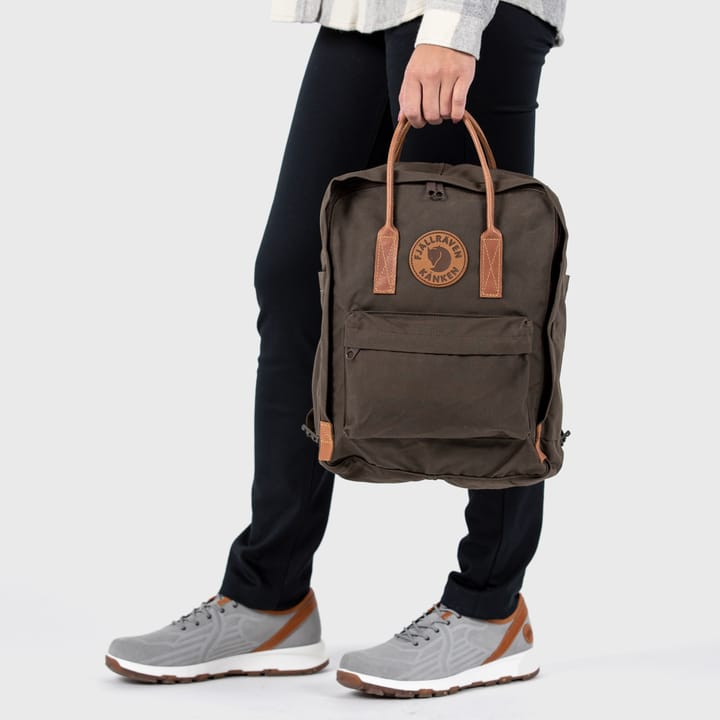 Kånken No. 2 Black Fjällräven