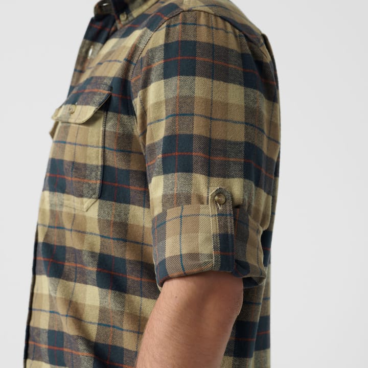 Fjällräven Men's Singi Heavy Flannel Shirt Dark Sand Fjällräven