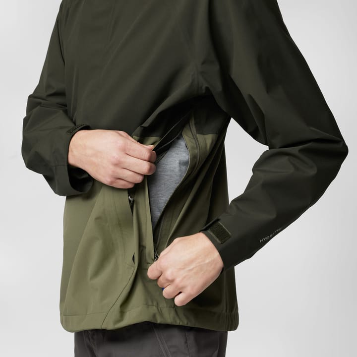 Fjällräven Men's Vardag Hydratic Anorak Deep Forest-Laurel Green Fjällräven