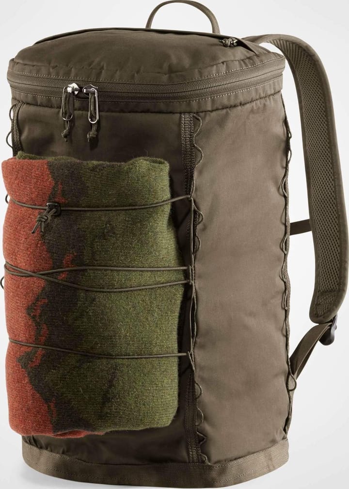 Fjällräven Singi 20 Dark Olive Fjällräven