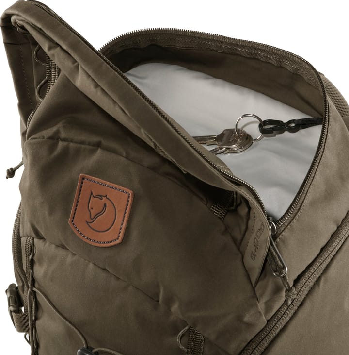 Fjällräven Singi 28 Dark Olive Fjällräven