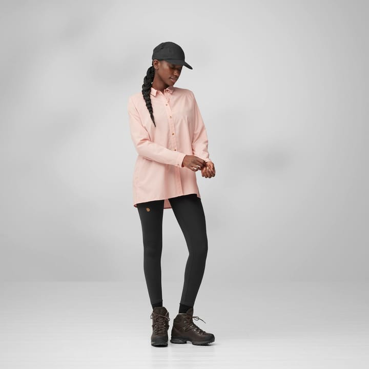 Fjällräven Women's Abisko Hike Shirt Fossil Fjällräven Fjällräven Women's Abisko Hike Shirt Fossil Fjällräven