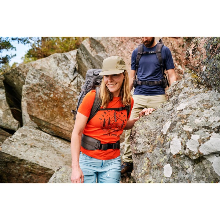 Fjällräven Women's Abisko Midsummer Trousers Short Mineral Blue-Clay Blue Fjällräven
