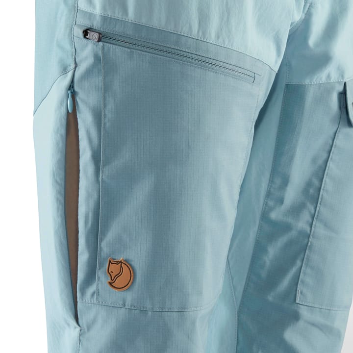 Fjällräven Women's Abisko Midsummer Trousers Short Mineral Blue-Clay Blue Fjällräven Fjällräven Women's Abisko Midsummer Trousers Short Mineral Blue-Clay Blue Fjällräven