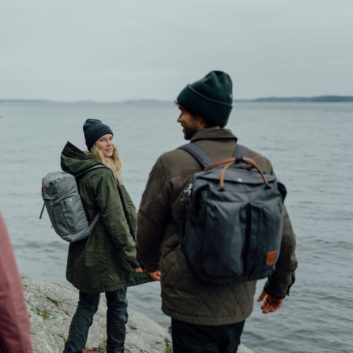 Fjällräven Women's Karla Hydratic Jacket Dark Navy Fjällräven