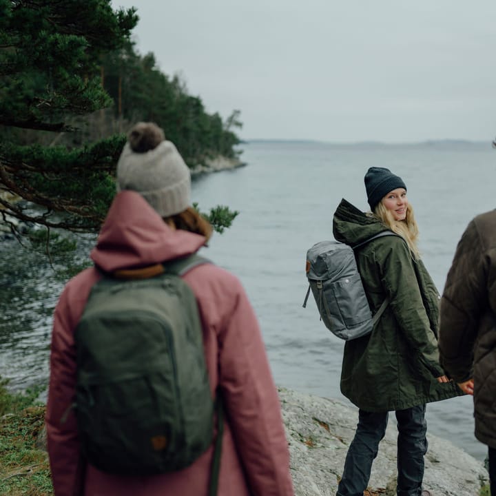 Fjällräven Women's Karla Hydratic Jacket Dark Navy Fjällräven