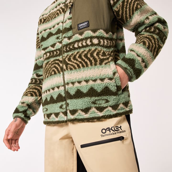 Oakley Men's Mountain Fire Sherpa Green Norway Pattern Oakley