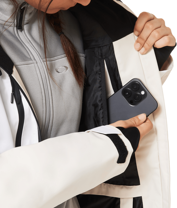 Oakley Women's Kendall RC Shell Jacket Mist/White Oakley Oakley Women's Kendall RC Shell Jacket Mist/White Oakley