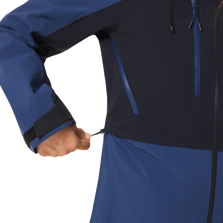 Oakley Women's Kendall RC Shell Jacket Abyss/Black Oakley Oakley Women's Kendall RC Shell Jacket Abyss/Black Oakley
