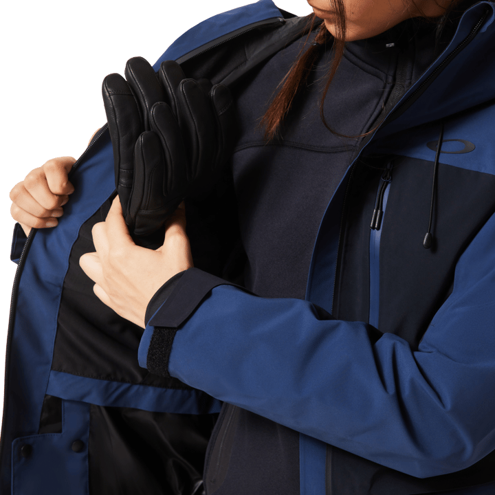 Oakley Women's Kendall RC Shell Jacket Abyss/Black Oakley Oakley Women's Kendall RC Shell Jacket Abyss/Black Oakley