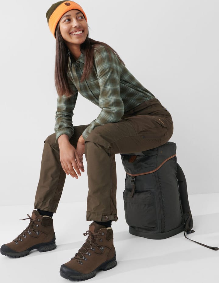 Fjällräven Women's Forest Hybrid Trousers Dark Olive Fjällräven