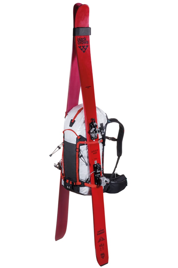 Ferrino Backpack Instinct 30+5 White Ferrino Backpack Instinct 30+5 White