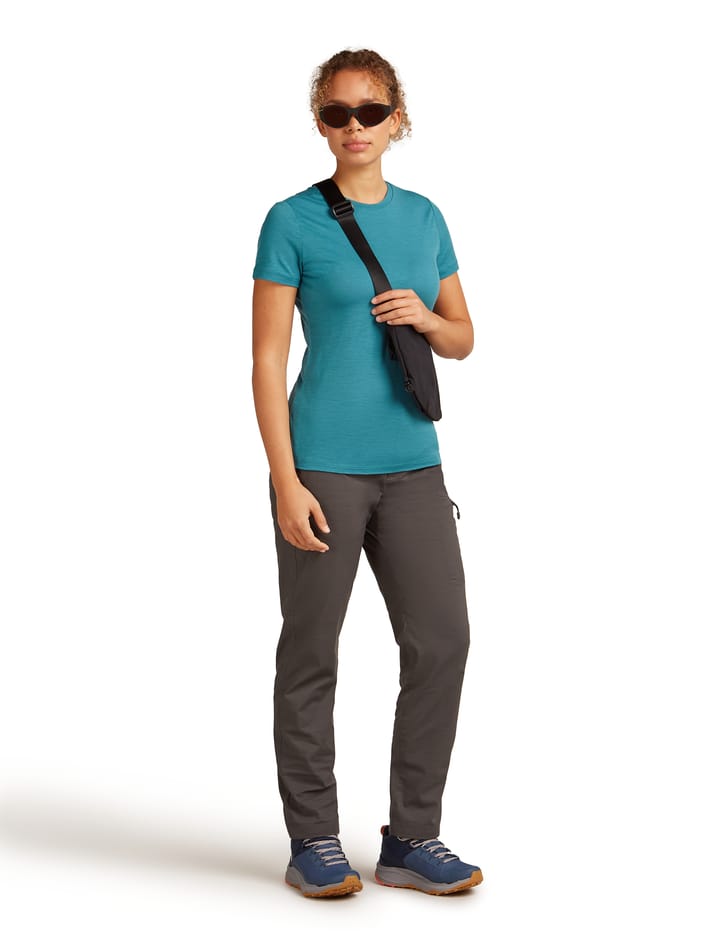 Icebreaker Women Merino 150 Tech Lite III SS Tee Topaz Icebreaker Icebreaker Women Merino 150 Tech Lite III SS Tee Topaz Icebreaker