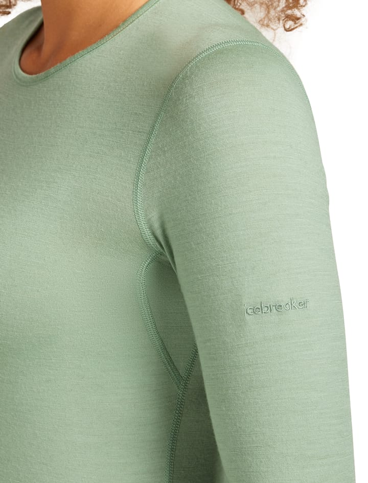 Icebreaker Women's 200 Oasis Long Sleeve Crewe Seaglass Icebreaker Icebreaker Women's 200 Oasis Long Sleeve Crewe Seaglass Icebreaker
