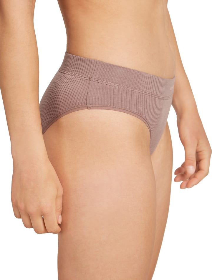 Icebreaker Women's Merino Rib Lotus Hipster Summit Icebreaker Icebreaker Women's Merino Rib Lotus Hipster Summit Icebreaker
