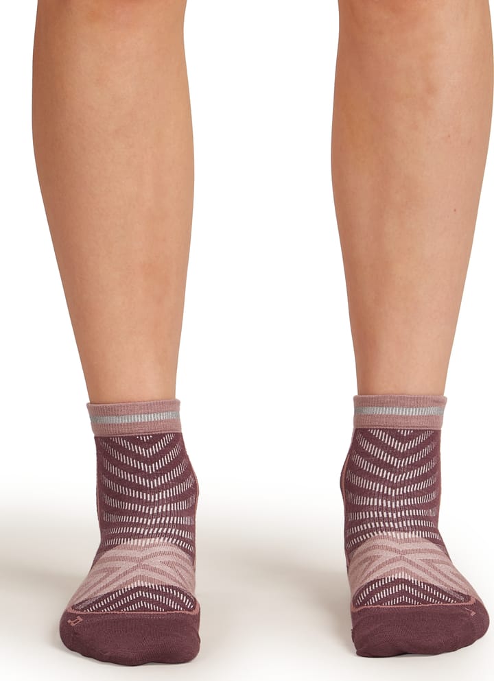 Icebreaker Women's Merino Run+ Ultralight Mini Java/Summit Icebreaker Icebreaker Women's Merino Run+ Ultralight Mini Java/Summit Icebreaker