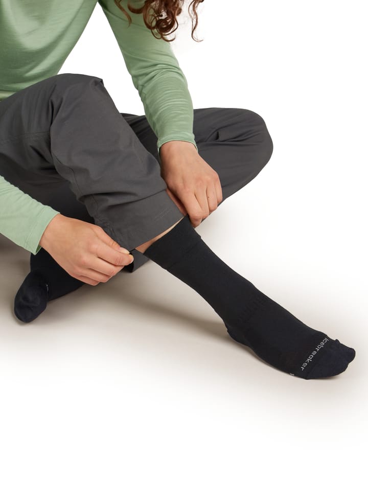Icebreaker Women's Merino Hike+ Liner Crew Black Icebreaker Icebreaker Women's Merino Hike+ Liner Crew Black Icebreaker