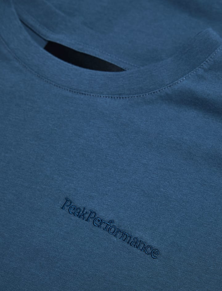Peak Performance Men's Original Small Logo Tee Mountain Lake Peak Performance Peak Performance Men's Original Small Logo Tee Mountain Lake Peak Performance