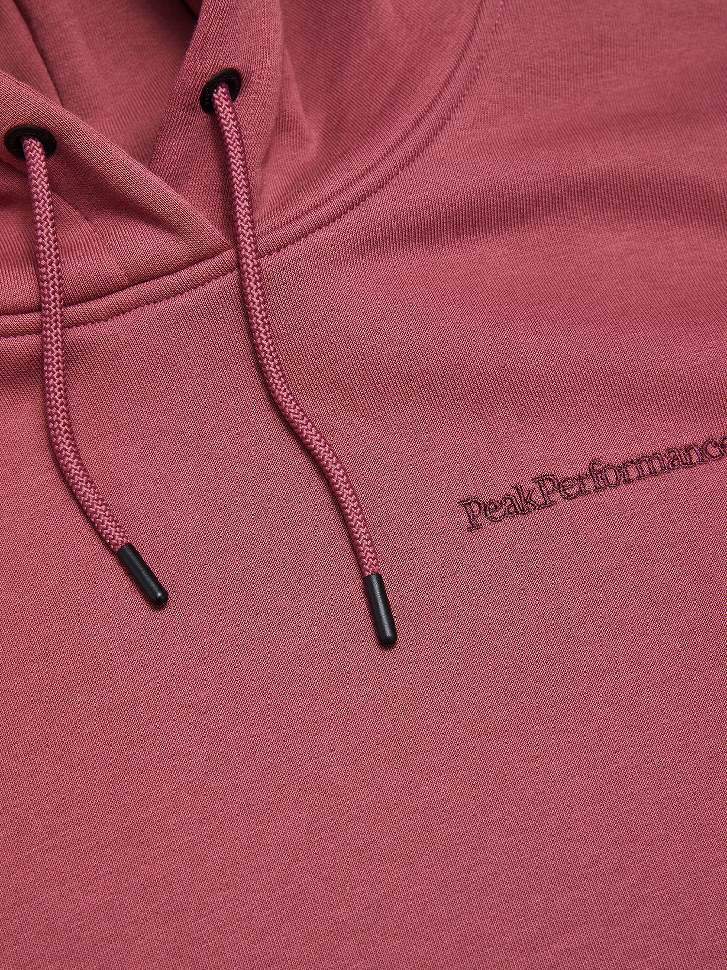 Peak Performance Women's Original Small Logo Hood Wild Rouge