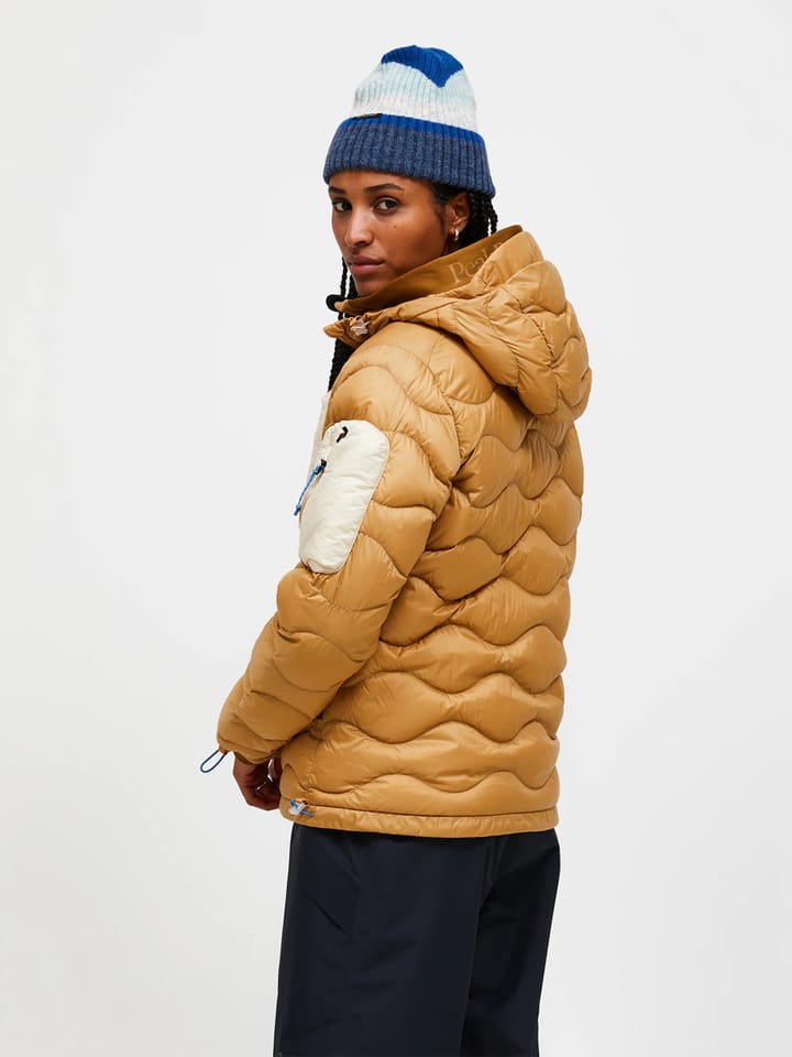 Peak Performance W Helium Utility Down Hood Sierra Sand/sand Fog/ Peak Performance Peak Performance W Helium Utility Down Hood Sierra Sand/sand Fog/ Peak Performance