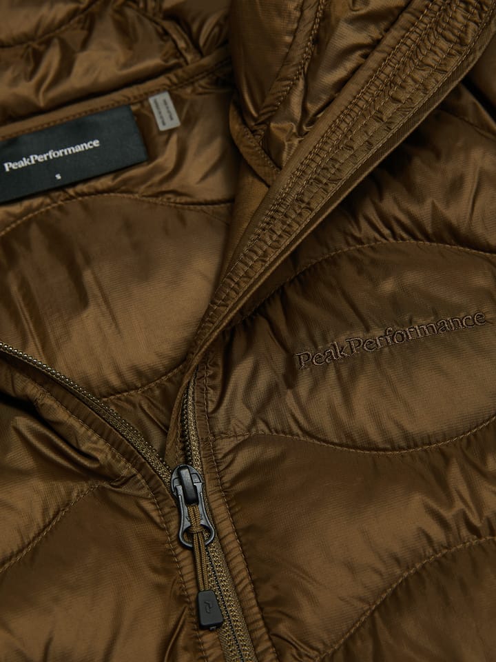 Peak Performance Women's Helium Down Parka Meadow Moss Peak Performance