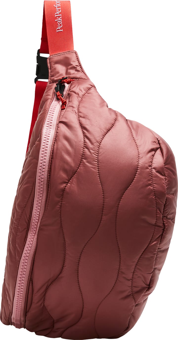 Peak Performance Helium Bum Bag Wild Rouge Peak Performance