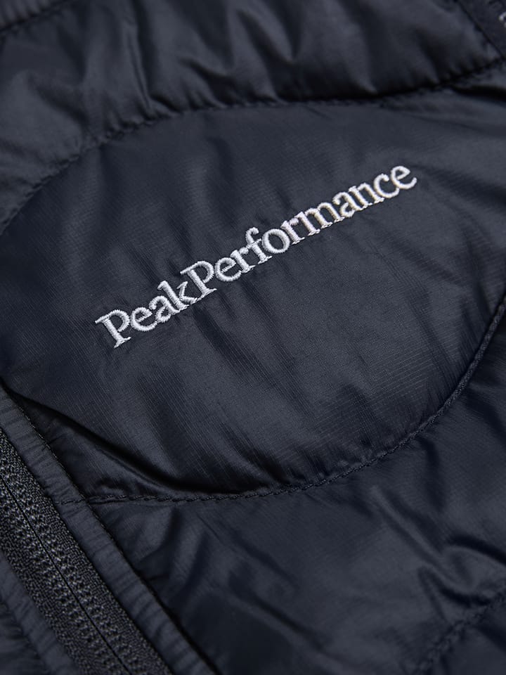 Peak Performance Juniors' Helium Down Vest Black Peak Performance