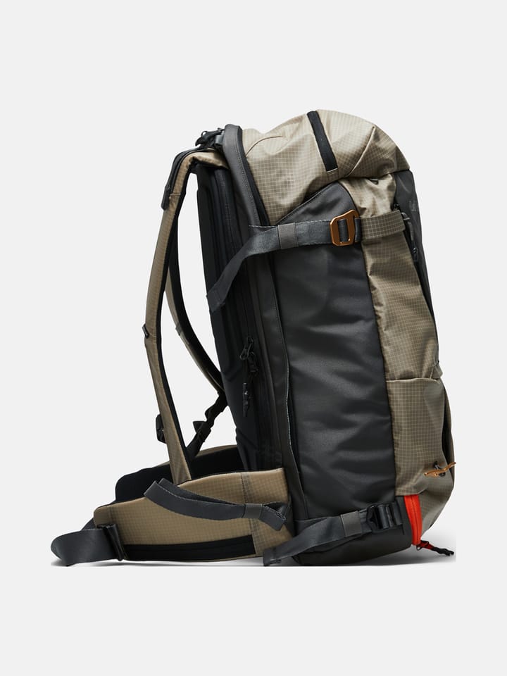 Peak Performance Vertical Ski Backpack 25l Avid Beige Peak Performance