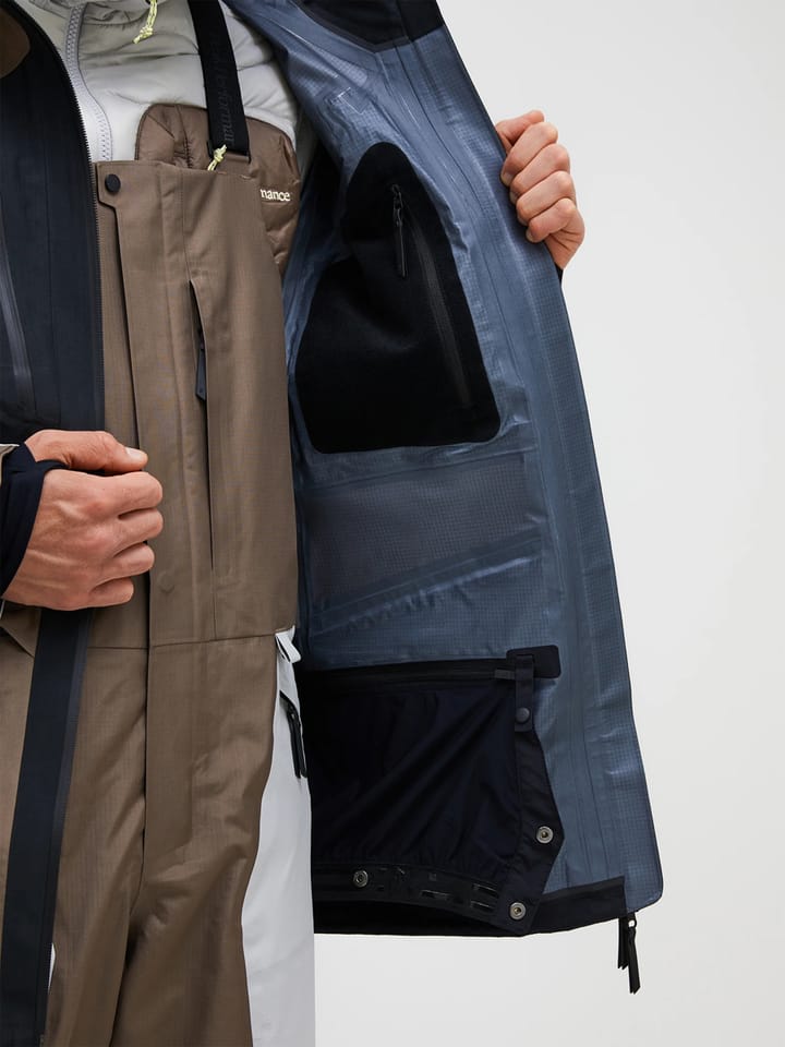 Peak Performance M Vertical Gore-Tex Pro Jacket Offblack/terrain Tan/ Peak Performance