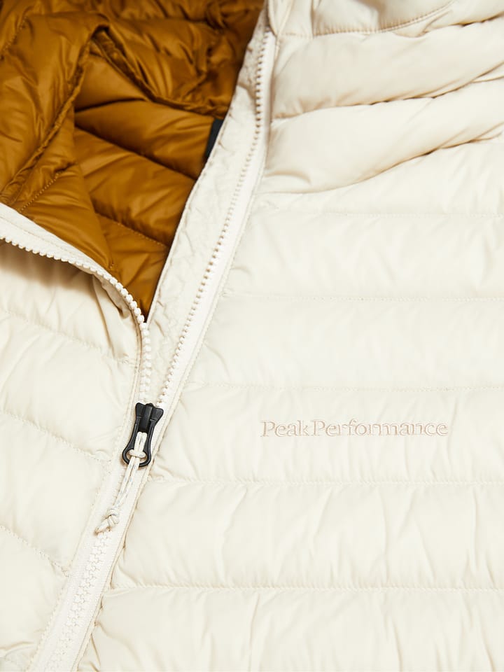 Peak Performance Men's Frost Down Hood Jacket Sand Fog Peak Performance