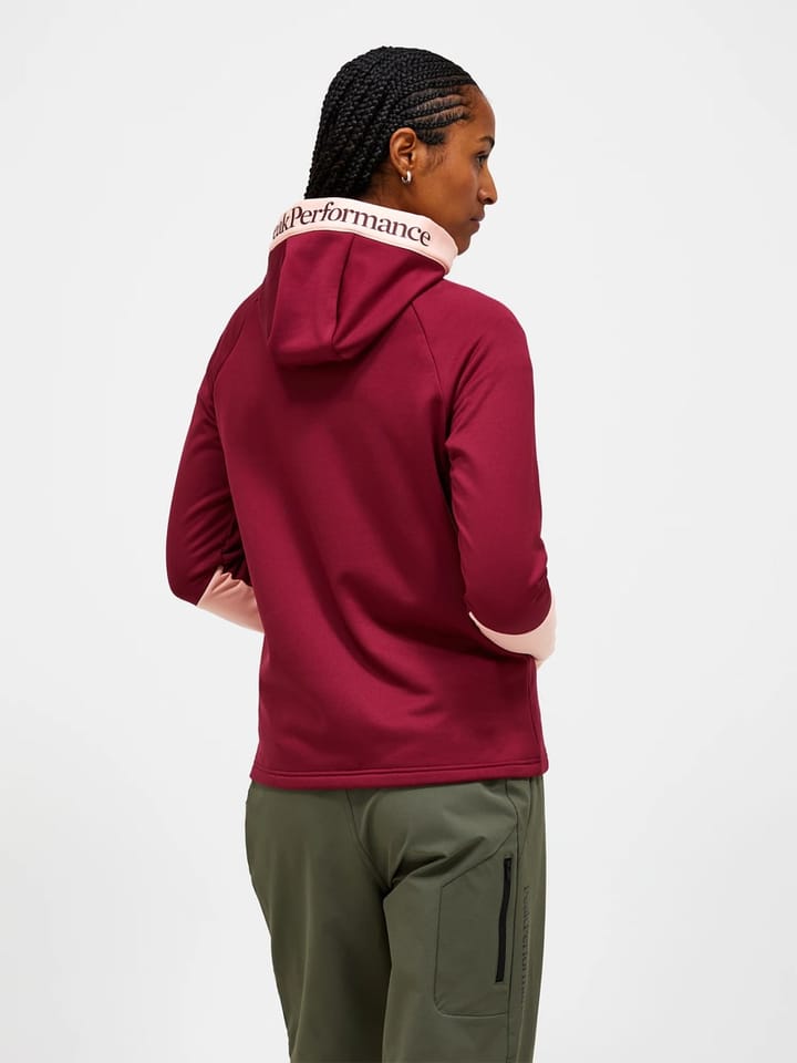Peak Performance Women's Rider Essentials Zip Hood Vertical Zenith/peach Fuzz Peak Performance Peak Performance Women's Rider Essentials Zip Hood Vertical Zenith/peach Fuzz Peak Performance