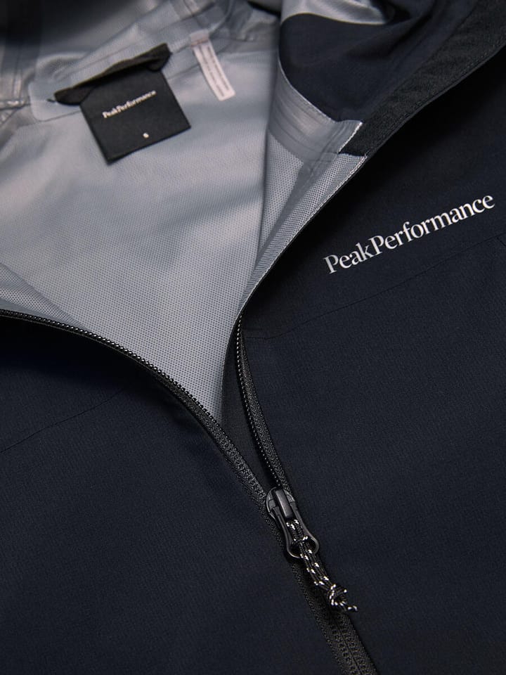 Peak Performance Women's Trail Hipe Shell Jacket Black Peak Performance