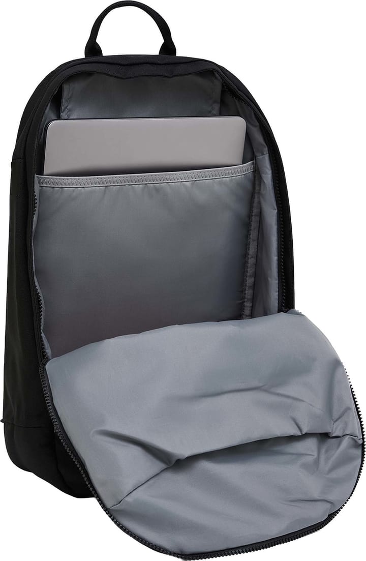 Peak Performance Detour Backpack 15 L Black Peak Performance