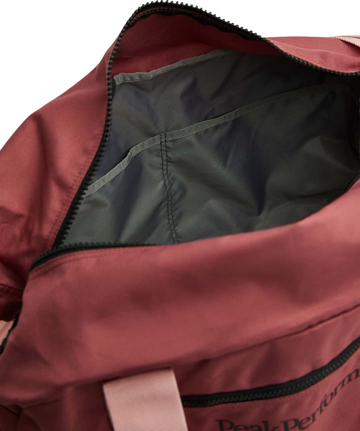 Peak Performance Detour 35L Wild Rouge Peak Performance